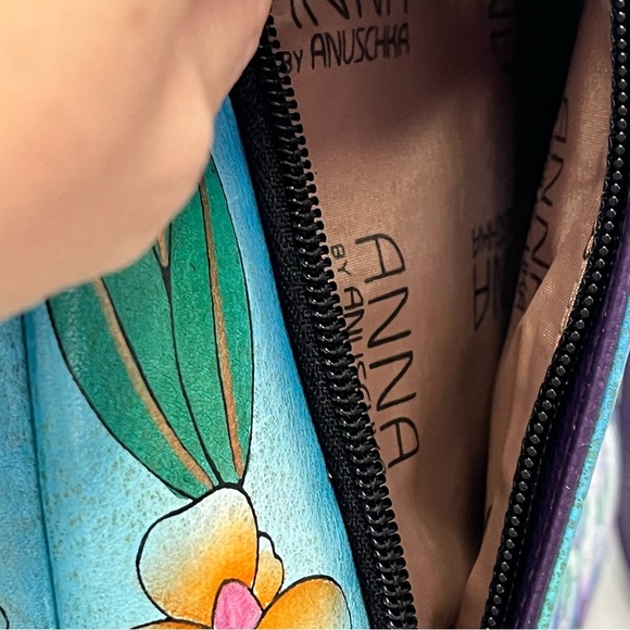 Anna by Anuschka Crossbody Purse in Midnight Peacock Hand Painted Leather - Picture 7 of 16